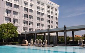 Golden City Rayong Hotel